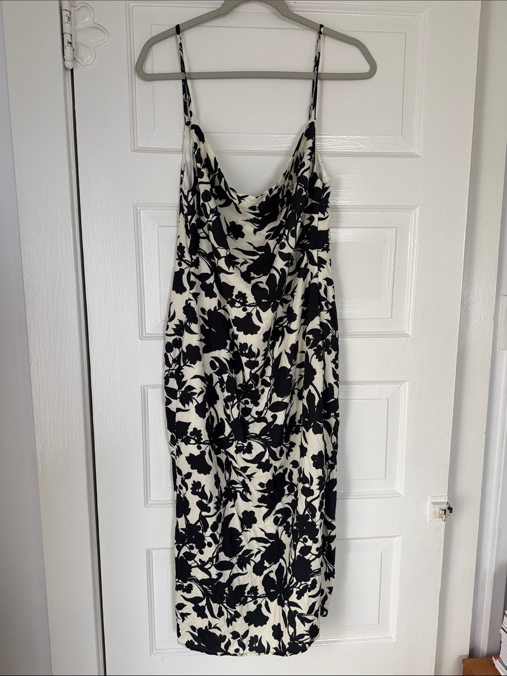 ALOHAS NWT- Black & White Floral Slip Midi Dress- “Sauvage Dress”- size S